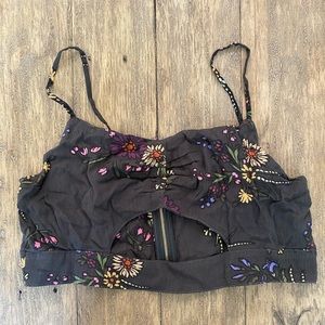 Fylnn Skye Crop Top